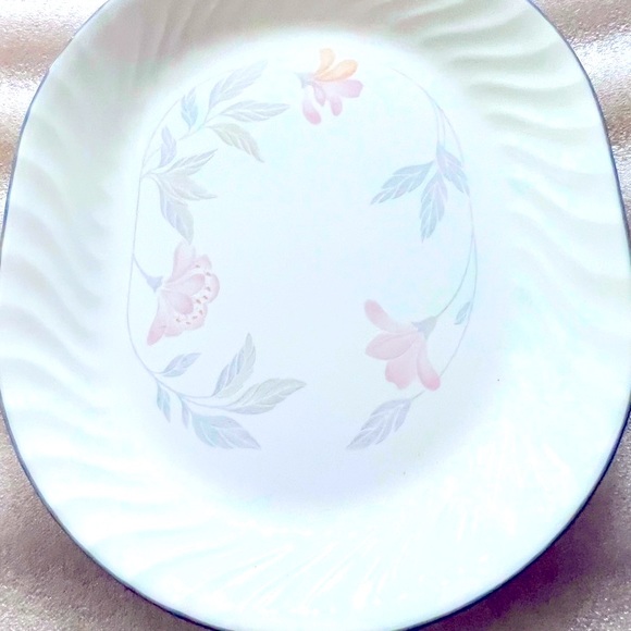 Vintage Corelle Pink Trio Serving Platter White Swirl Large 12” x 10” USA. A1542 - Picture 1 of 3